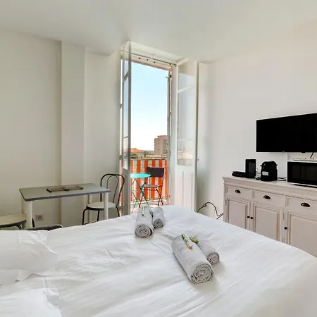 Upstays Balcony 25m2 Near Palais *