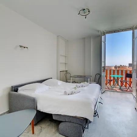 Upstays - Studio - Next To The Palais -Ac شقة
